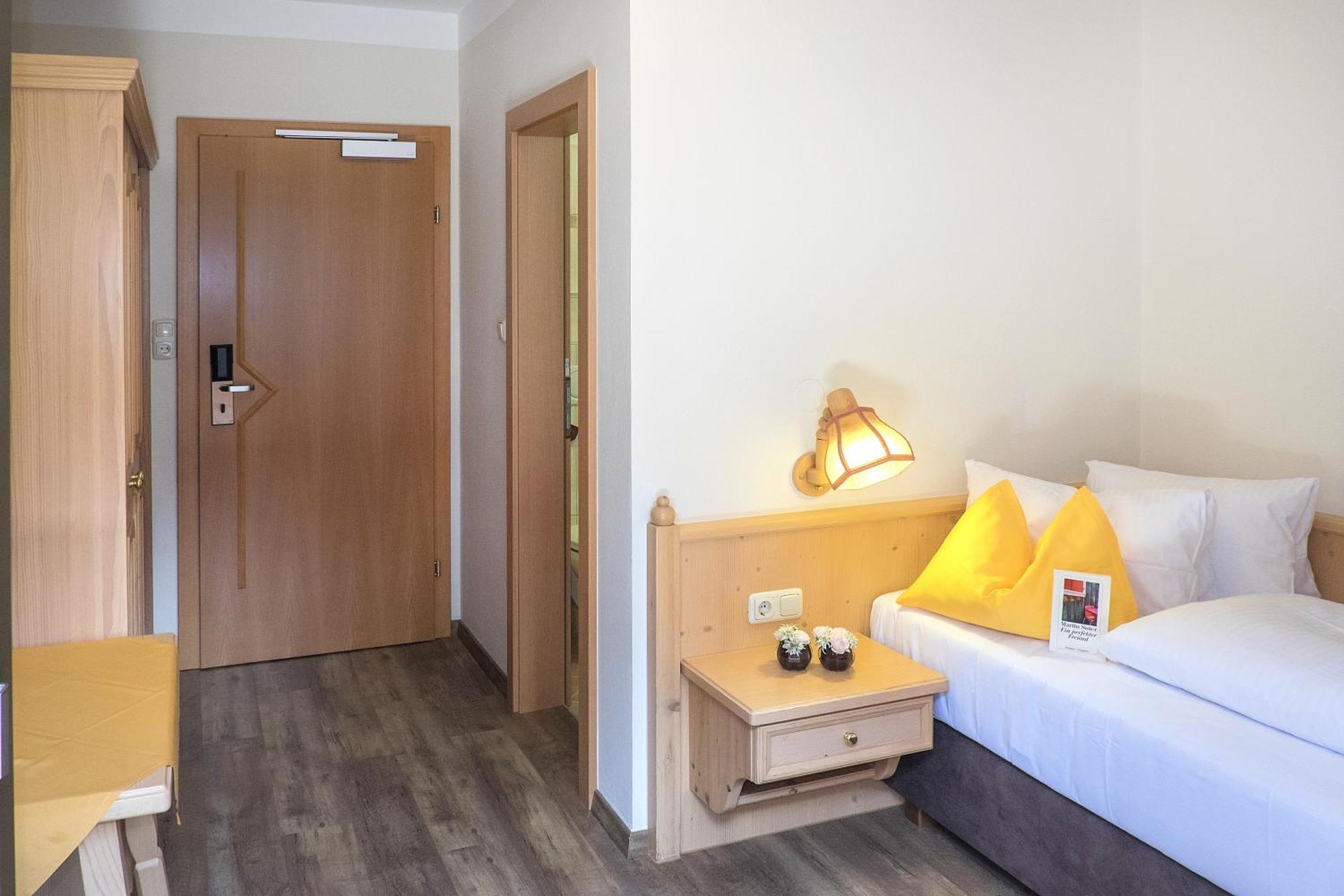 Hotel Talblick Saalbach-Hinterglemm Rom bilde