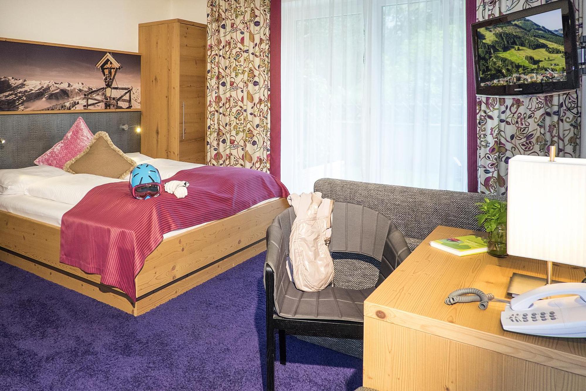 Hotel Talblick Saalbach-Hinterglemm Rom bilde